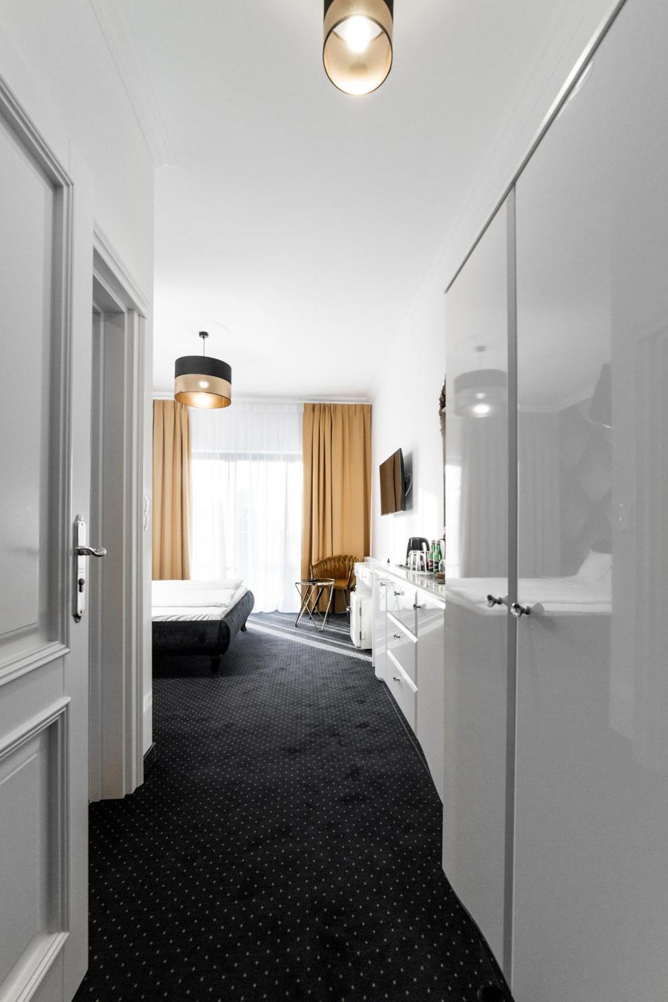 Poludnik Park Boutique Hotel Conference&Spa Stargard Szczeciński Eksteriør bilde